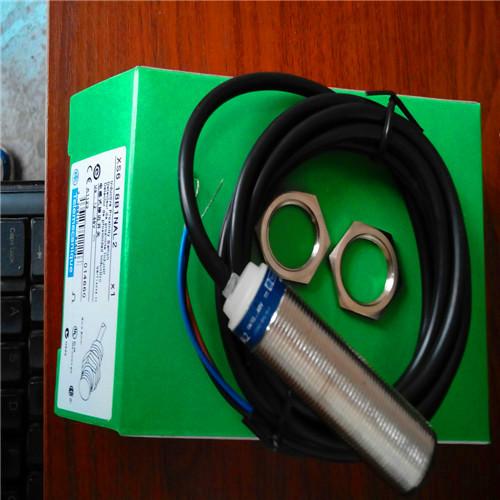 接近開關(guān)設(shè)計(jì)圖